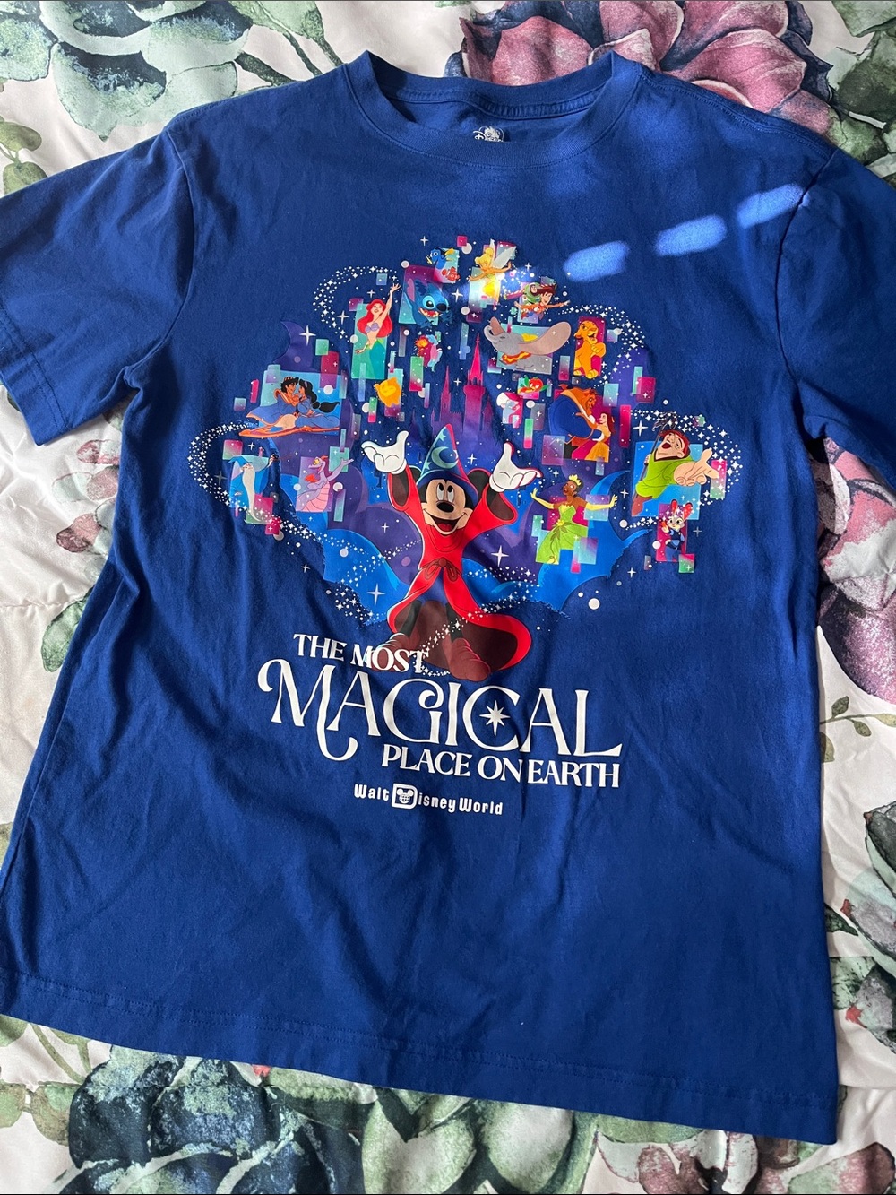 Walt Disney World Mickey Mouse T-Shirt Size L